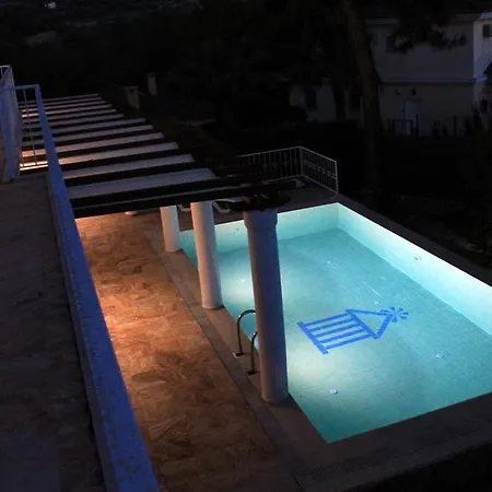 Villa Adavillas Blees *